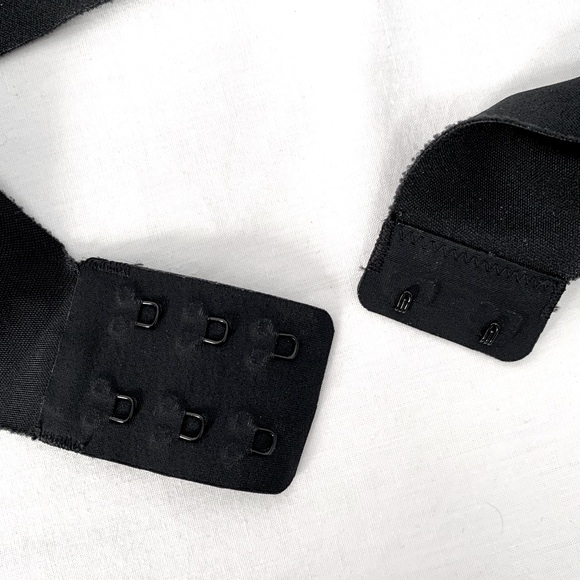 Victoria's Secret Black Bra - Picture 3 of 8